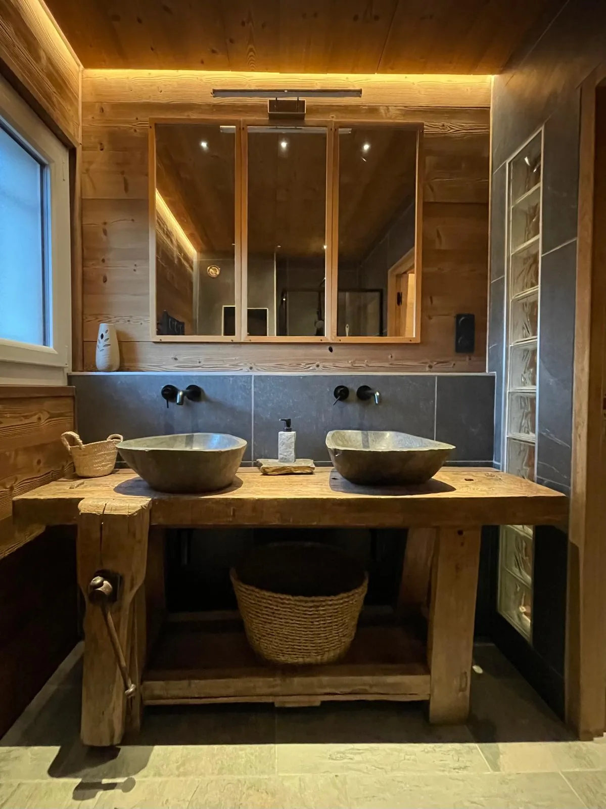 Salle de douche du gîte — photo 1