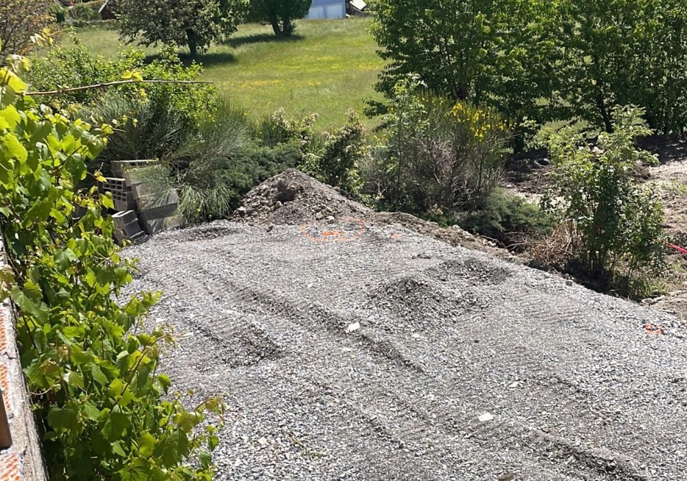 EEC42AA7-8988-447B-9AFC-5010F5204D8C